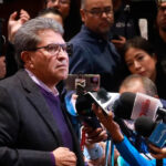 Diputados de la 4T cierran filas con Sheinbaum ante suspensiones “locas, ilegales y arbitrarias” contra reforma judicial
